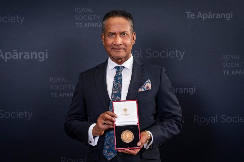 Two UC professors elected as Fellows to Royal Society Te Apārangi